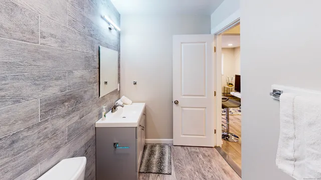 $2,800 | 591 Orchard Street, New Haven, CT 06511