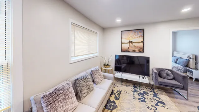 $2,800 | 591 Orchard Street, New Haven, CT 06511