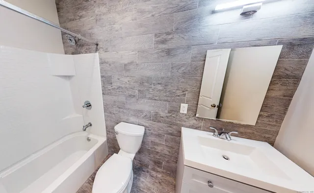 $2,800 | 591 Orchard Street, New Haven, CT 06511