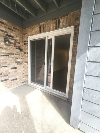 a view of an entrance of the house