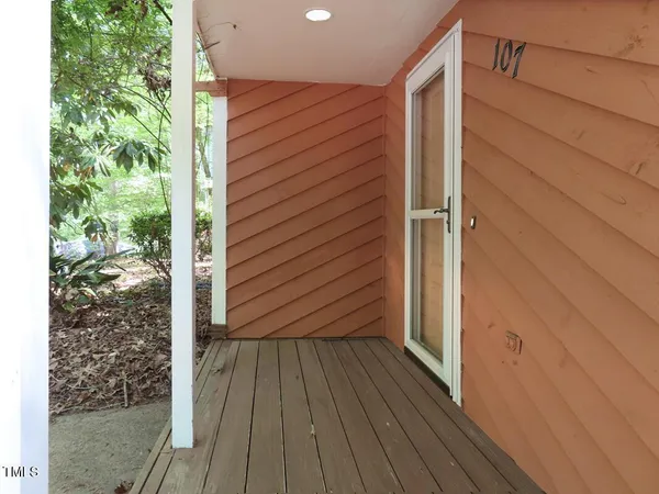 $1,895 | 107 South Peak Drive, Carrboro, NC 27510