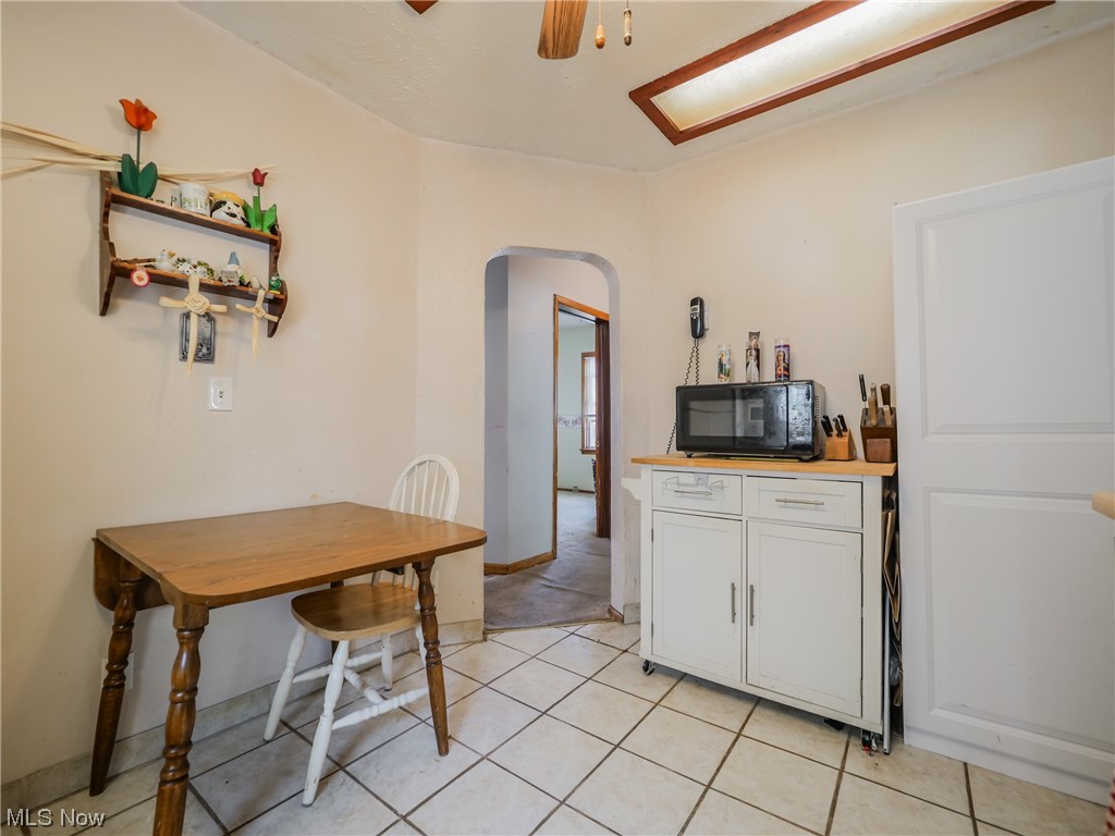 7913 Spring Garden Road Cleveland, OH 44129 - Photo 15 of 30