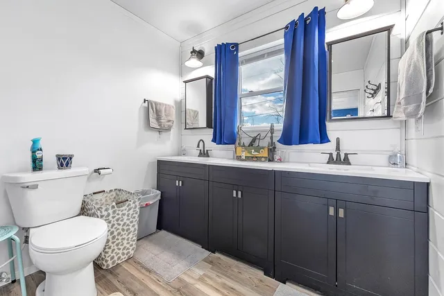 $450,000 | 6924 County Road Y, Oconto, WI 54153