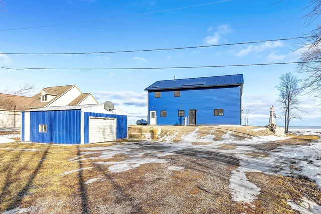 $450,000 | 6924 County Road Y, Oconto, WI 54153