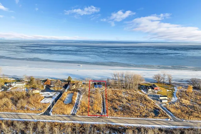 $450,000 | 6924 County Road Y, Oconto, WI 54153