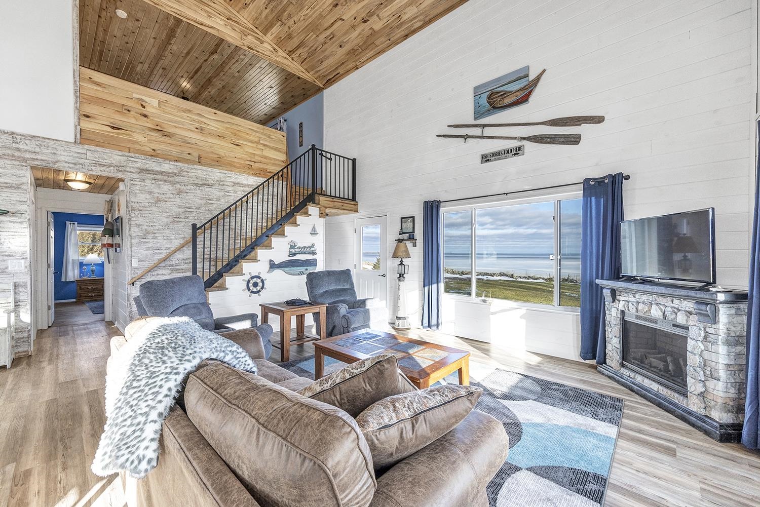 6924 County Road Y Oconto, WI 54153 - Photo 3 of 31