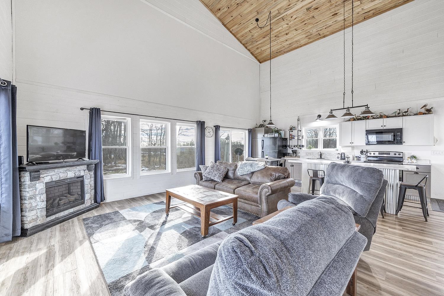 6924 County Road Y Oconto, WI 54153 - Photo 7 of 31