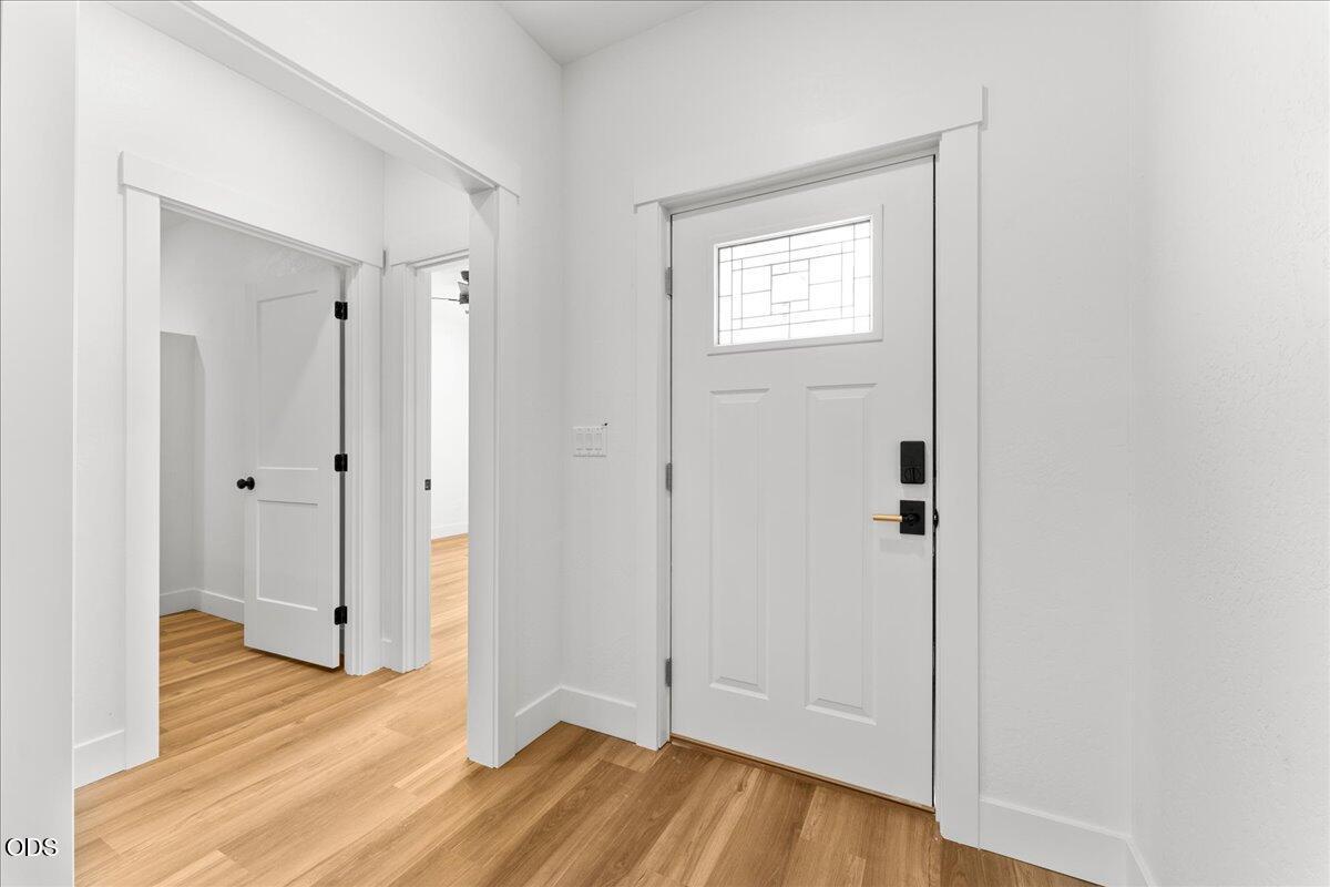 467 Arnos Street Talent, OR 97540 - Photo 12 of 31