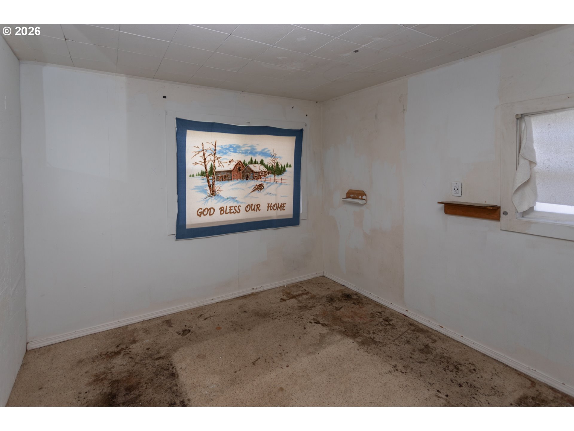 51380 Preble Way La Pine, OR 97739 - Photo 12 of 26 a view of an empty room
