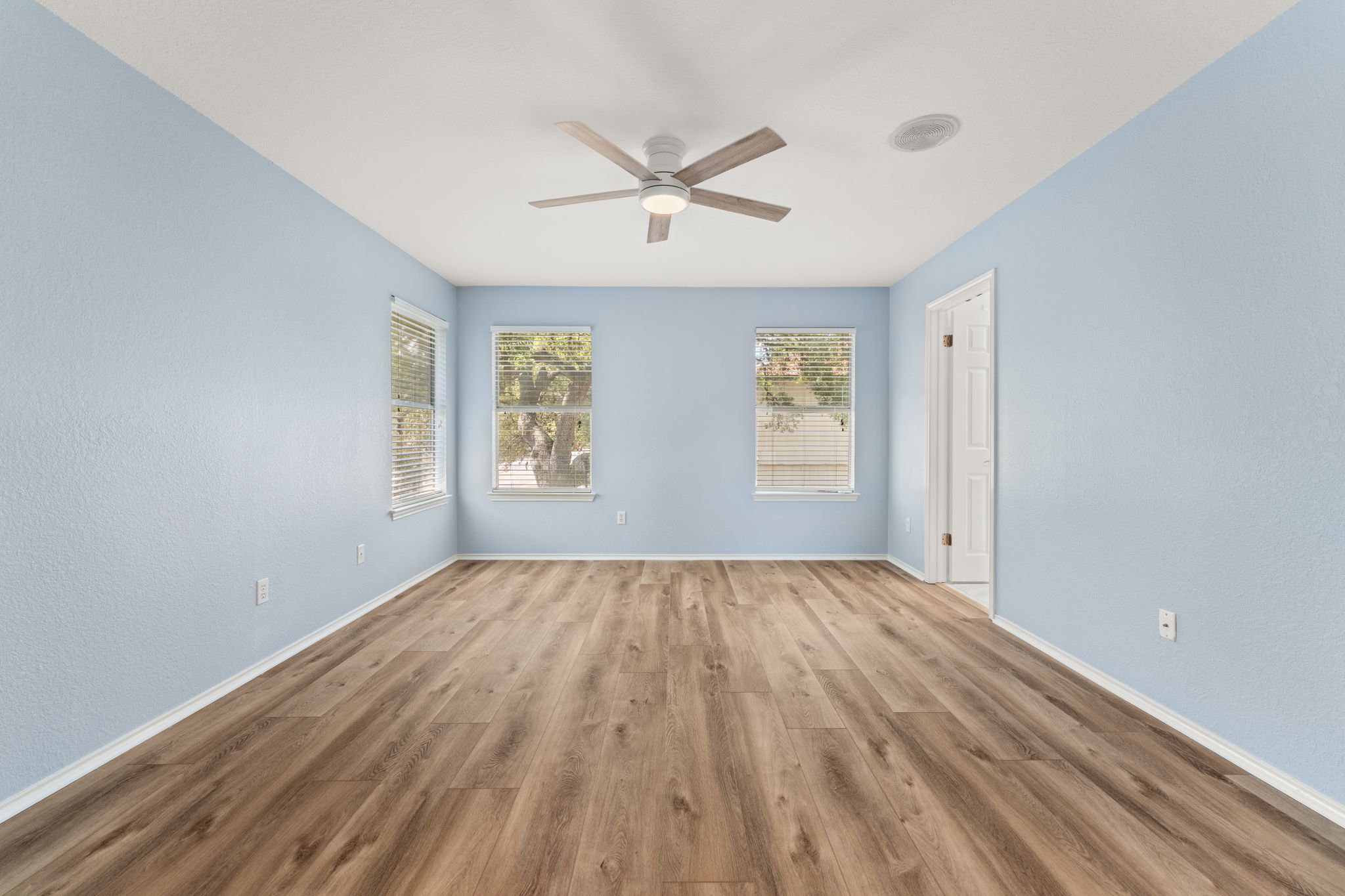 1401 Wheatfall Lane Austin, TX 78748 - Photo 13 of 24