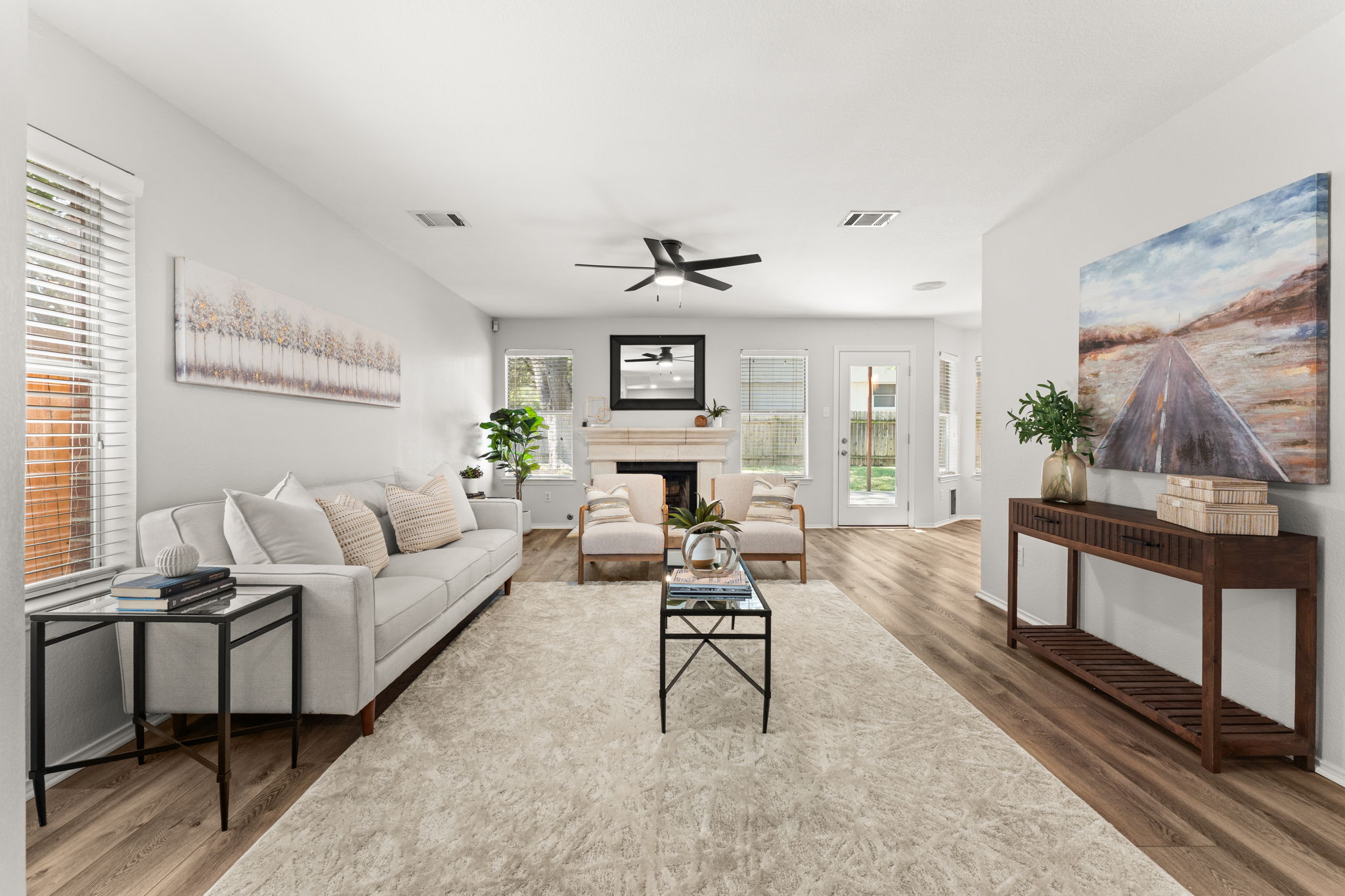 1401 Wheatfall Lane Austin, TX 78748 - Photo 4 of 24