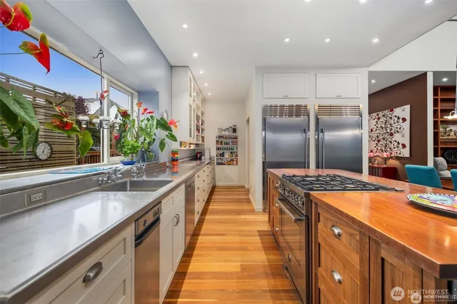 $2,100,000 | 4712 Southwest Brace Point Drive, Seattle, WA 98136