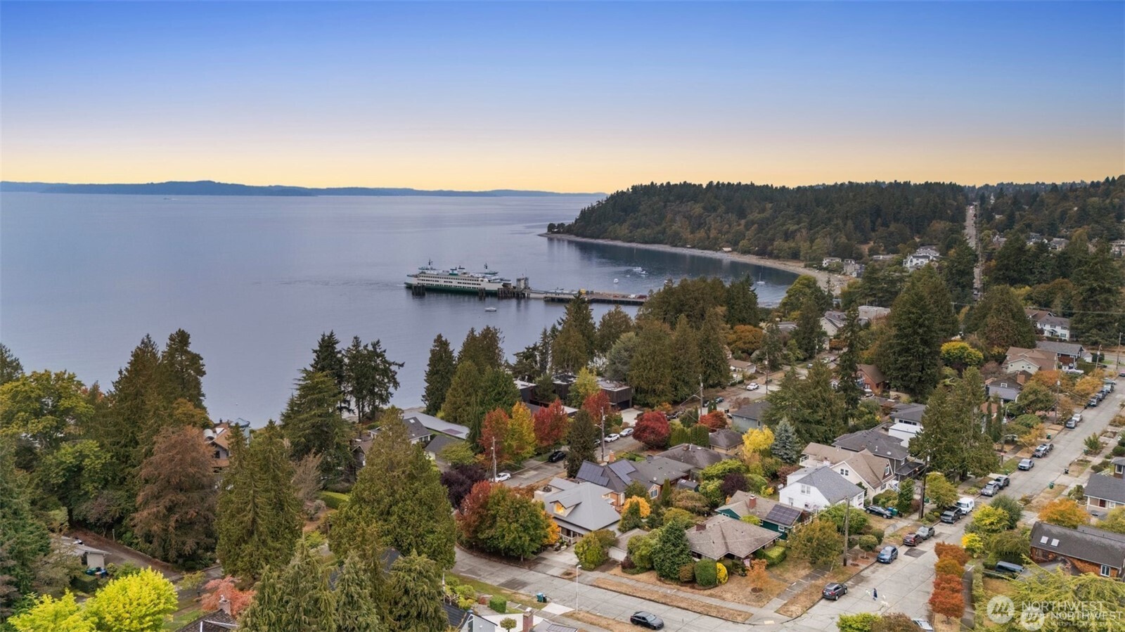 4712 Southwest Brace Point Drive Seattle, WA 98136 - Photo 5 of 40 a view of a lake