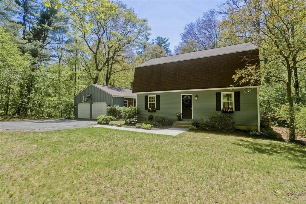 47 Allen Road Belchertown, MA 01007 - Photo 1 of 34 Gallery Image 1