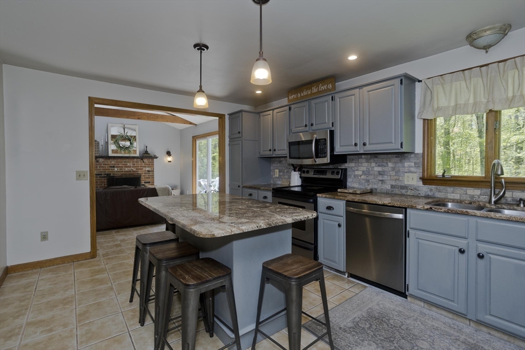 47 Allen Road Belchertown, MA 01007 - Photo 11 of 34 Gallery Image 11