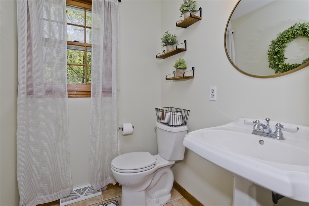 47 Allen Road Belchertown, MA 01007 - Photo 29 of 34 Gallery Image 29