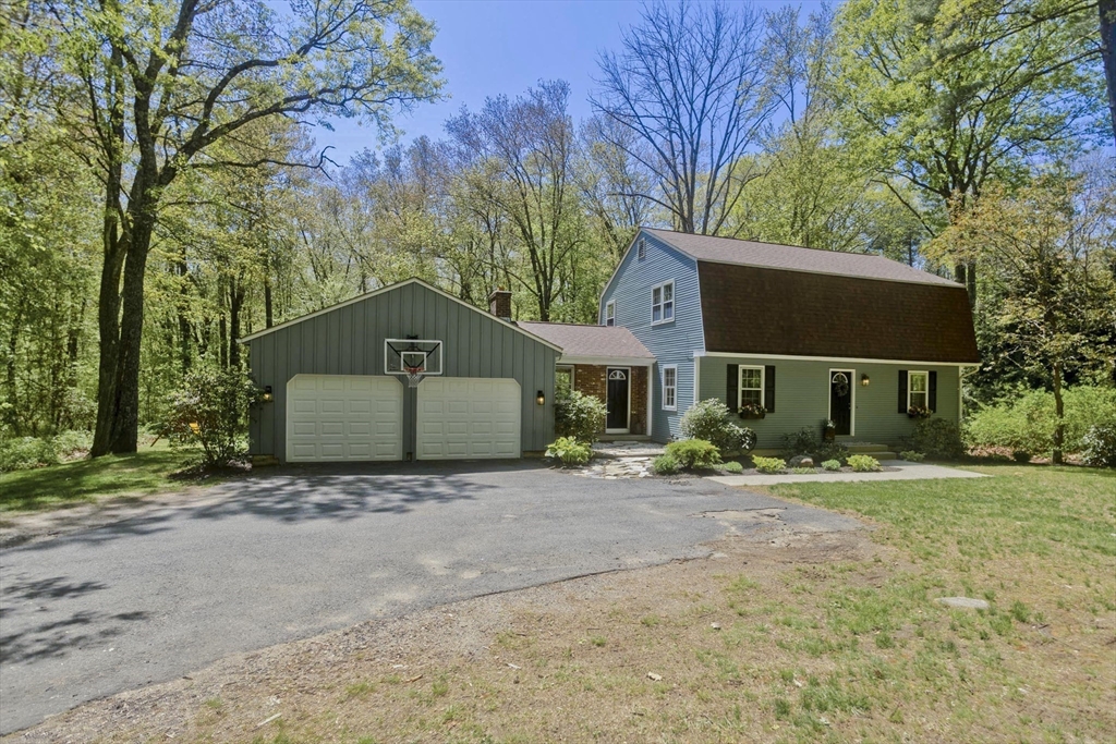 47 Allen Road Belchertown, MA 01007 - Photo 3 of 34 Gallery Image 3