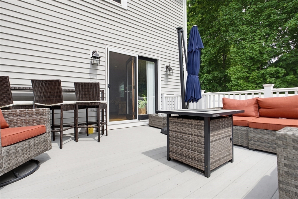 102 Purchase Street Milford, MA 01757 - Photo 28 of 37