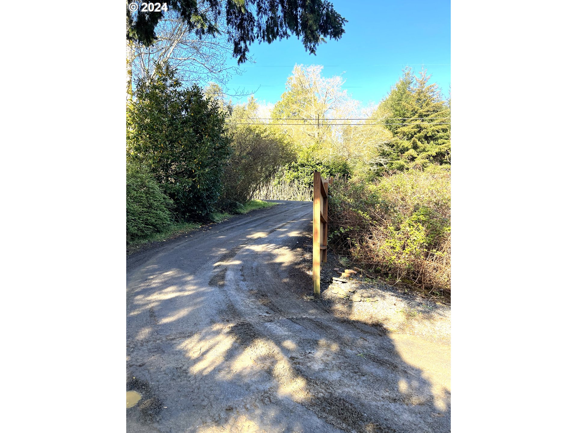 62057 Olive Barber Road Coos Bay, OR 97420 - Photo 12 of 13 Gallery Image 12