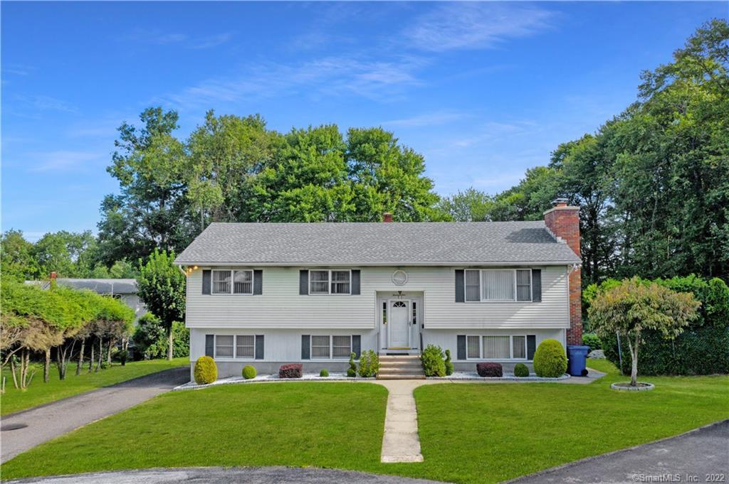 29 Coach Drive Waterbury, CT 06708 - Photo 1 of 1 Gallery Image 1