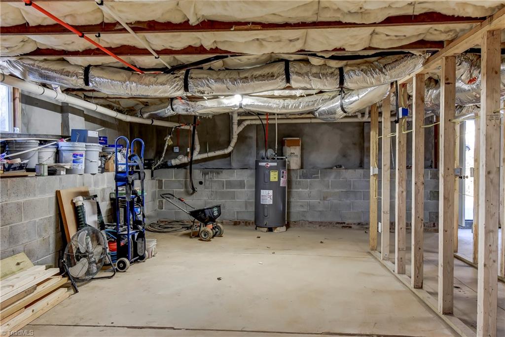 1109 Motor Road Winston-Salem, NC 27105 - Photo 12 of 28 Gallery Image 12