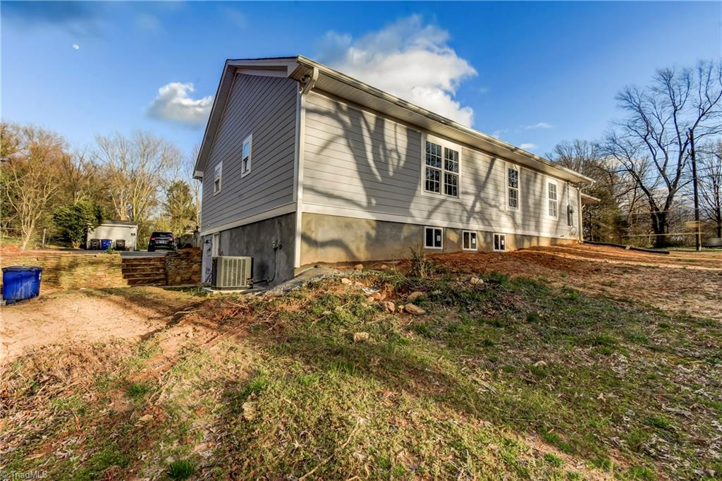 1109 Motor Road Winston-Salem, NC 27105 - Photo 10 of 28 Gallery Image 10