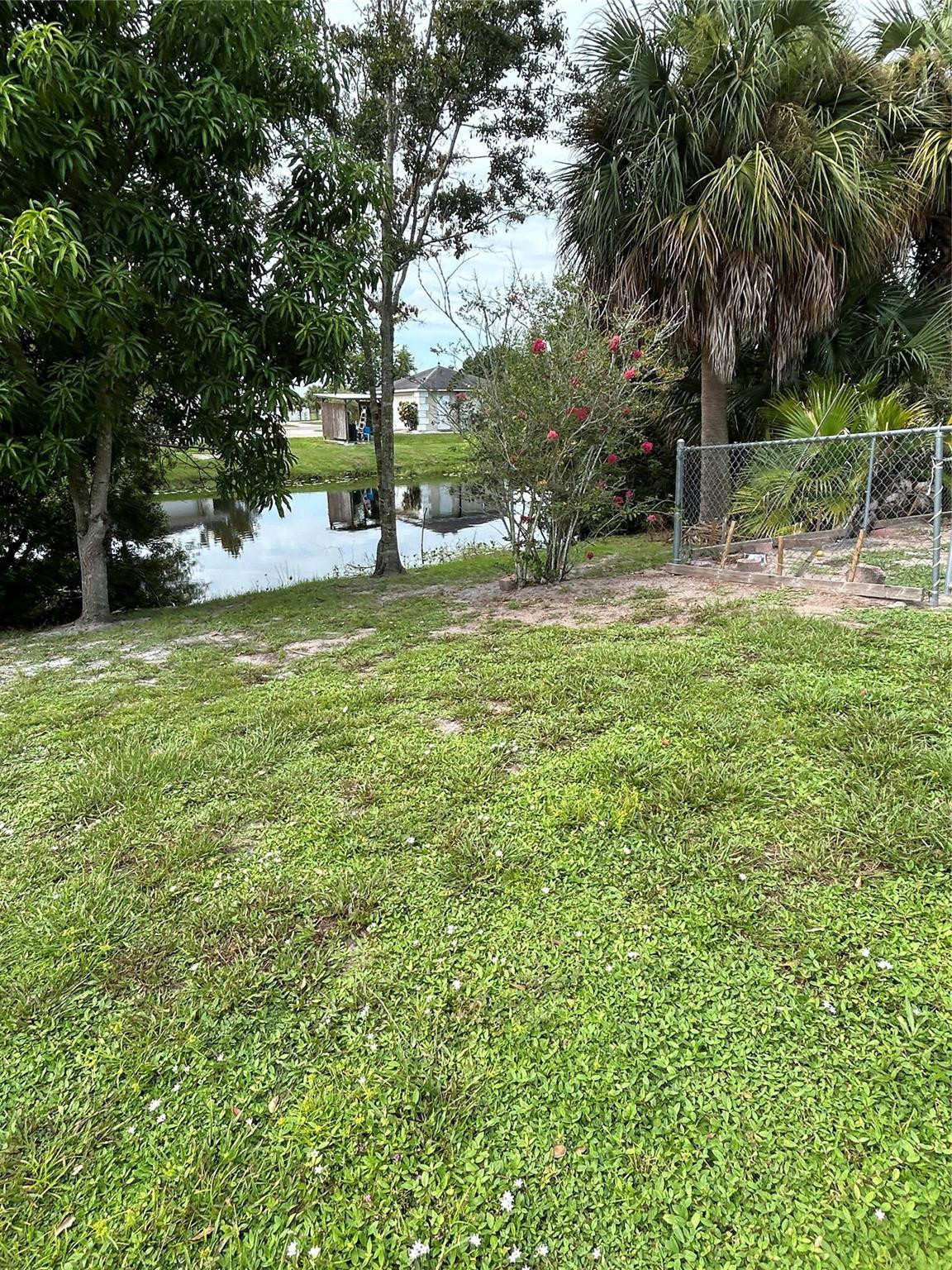 8450 Southwest 14th Lane Okeechobee, FL 34974 - Photo 8 of 34 Photo 8