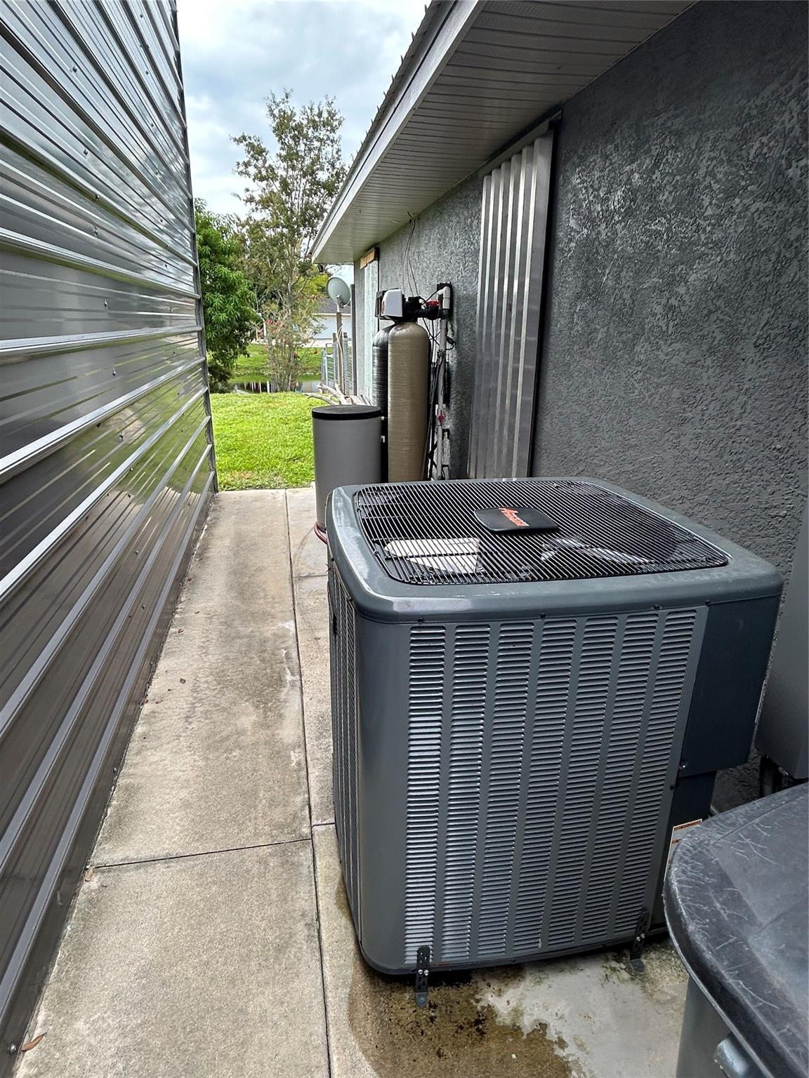 8450 Southwest 14th Lane Okeechobee, FL 34974 - Photo 10 of 34 Photo 10