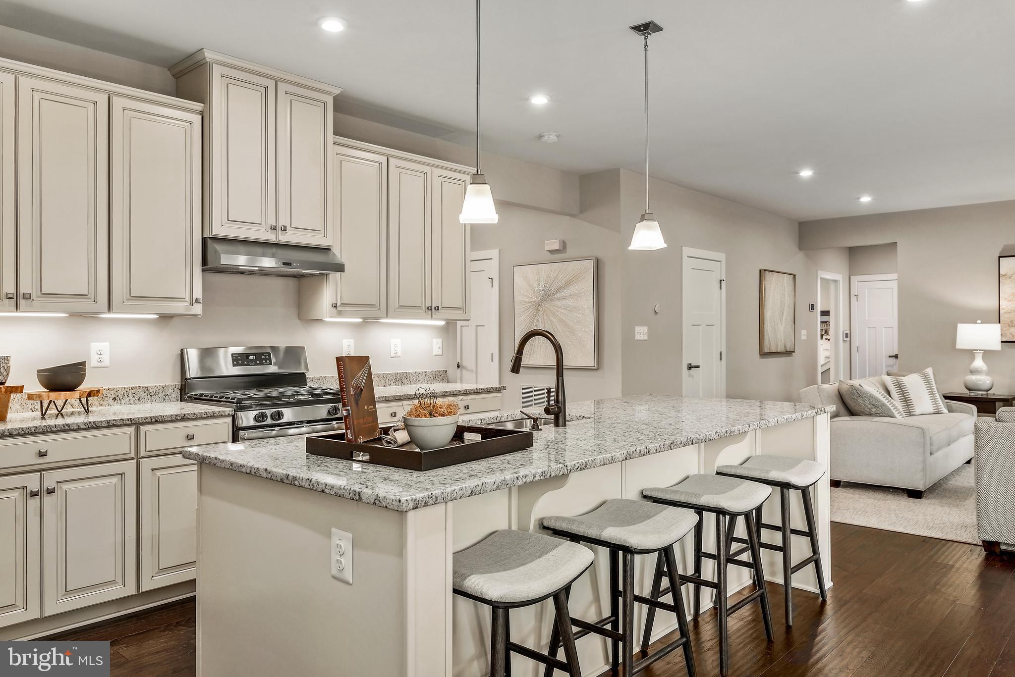 3904 Emory Ridge Road Brandywine, MD 20613 - Photo 4 of 21 KITCHEN W/GRANITE COUNTER & CENTER ISLAND W/SINK