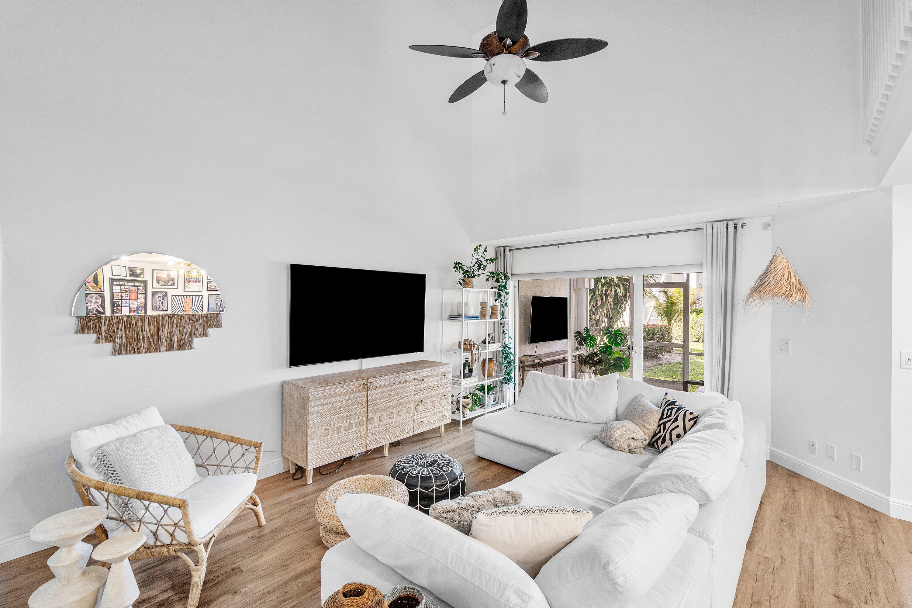 9007 Boca Gardens Circle South, Unit B Boca Raton, FL 33496 - Photo 16 of 55 016-9007BocaGardensCircleSouth-B-BocaRat
