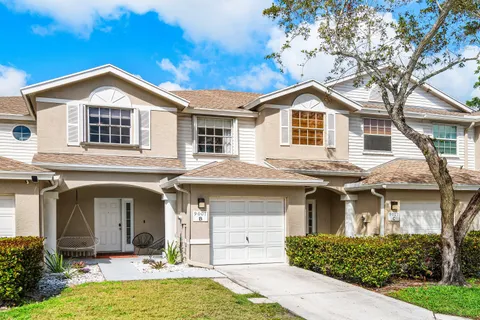 $579,900 | 9007 Boca Gardens Circle South, Unit B, Boca Raton, FL 33496