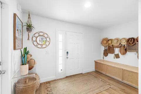 $579,900 | 9007 Boca Gardens Circle South, Unit B, Boca Raton, FL 33496