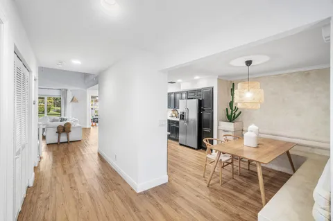 $579,900 | 9007 Boca Gardens Circle South, Unit B, Boca Raton, FL 33496