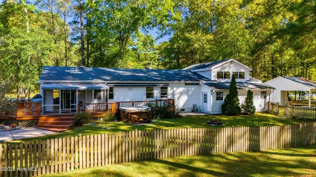 $398,500 | 349 Creek Place Road, Arapahoe, NC 28510