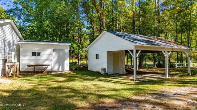$398,500 | 349 Creek Place Road, Arapahoe, NC 28510
