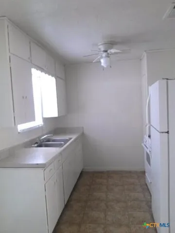 $895 | 503 East Dean Avenue, Killeen, TX 76541