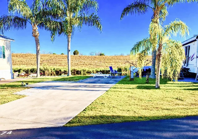 $99,500 | 7950 West W Highway, Unit 74, Okeechobee, FL 34974