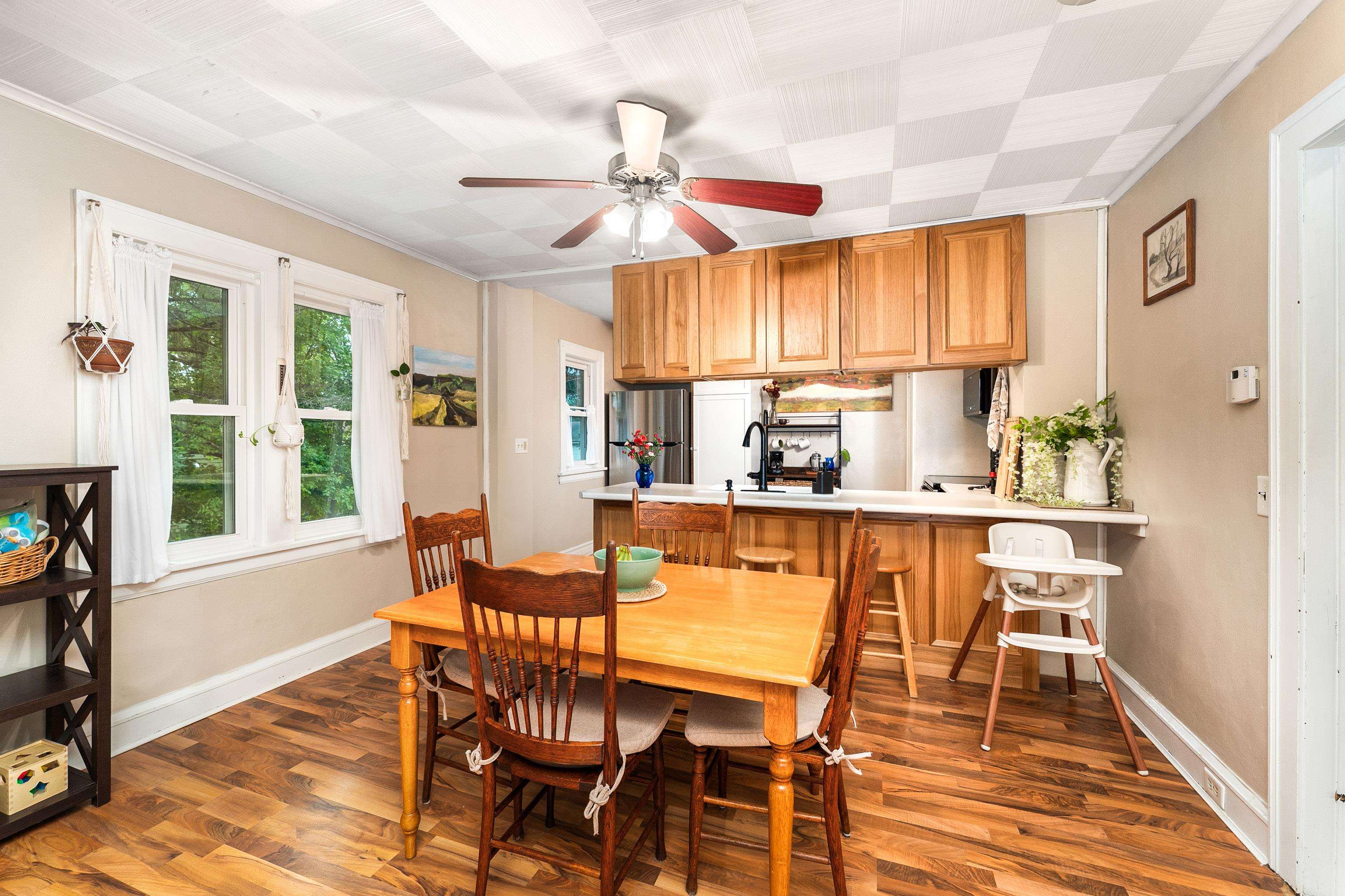 6022 Raleigh Street Duluth, MN 55807 - Photo 4 of 40 Gallery Image 4