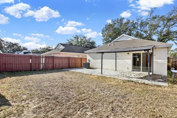 $318,000 | 1618 Citrus Orchard Way, Valrico, FL 33594