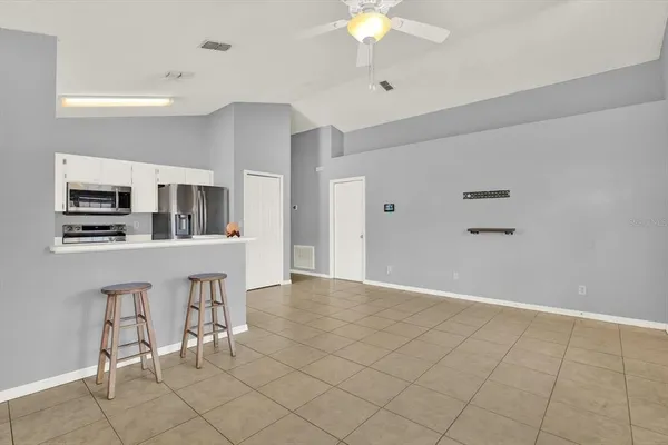 $318,000 | 1618 Citrus Orchard Way, Valrico, FL 33594