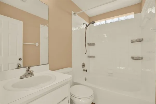 $318,000 | 1618 Citrus Orchard Way, Valrico, FL 33594
