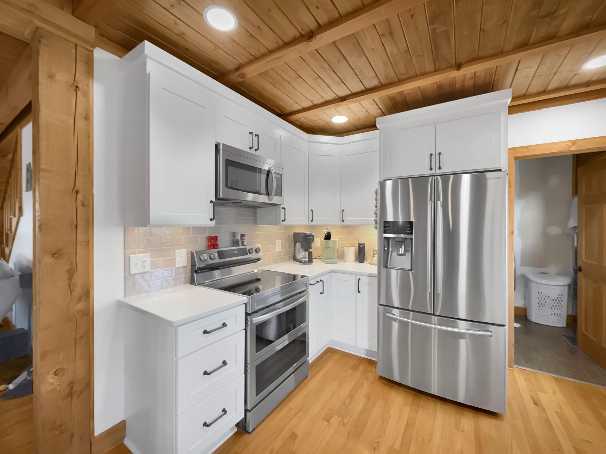 1706 Benders Ferry Road Mount Juliet, TN 37122 - Photo 17 of 79 a kitchen with stainless steel appliances a refrigerator sink and microwave
