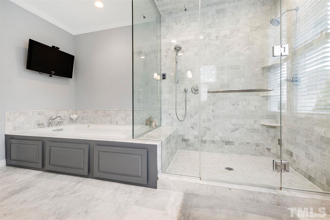 2106 Breeze Road Raleigh, NC 27608 - Photo 20 of 30