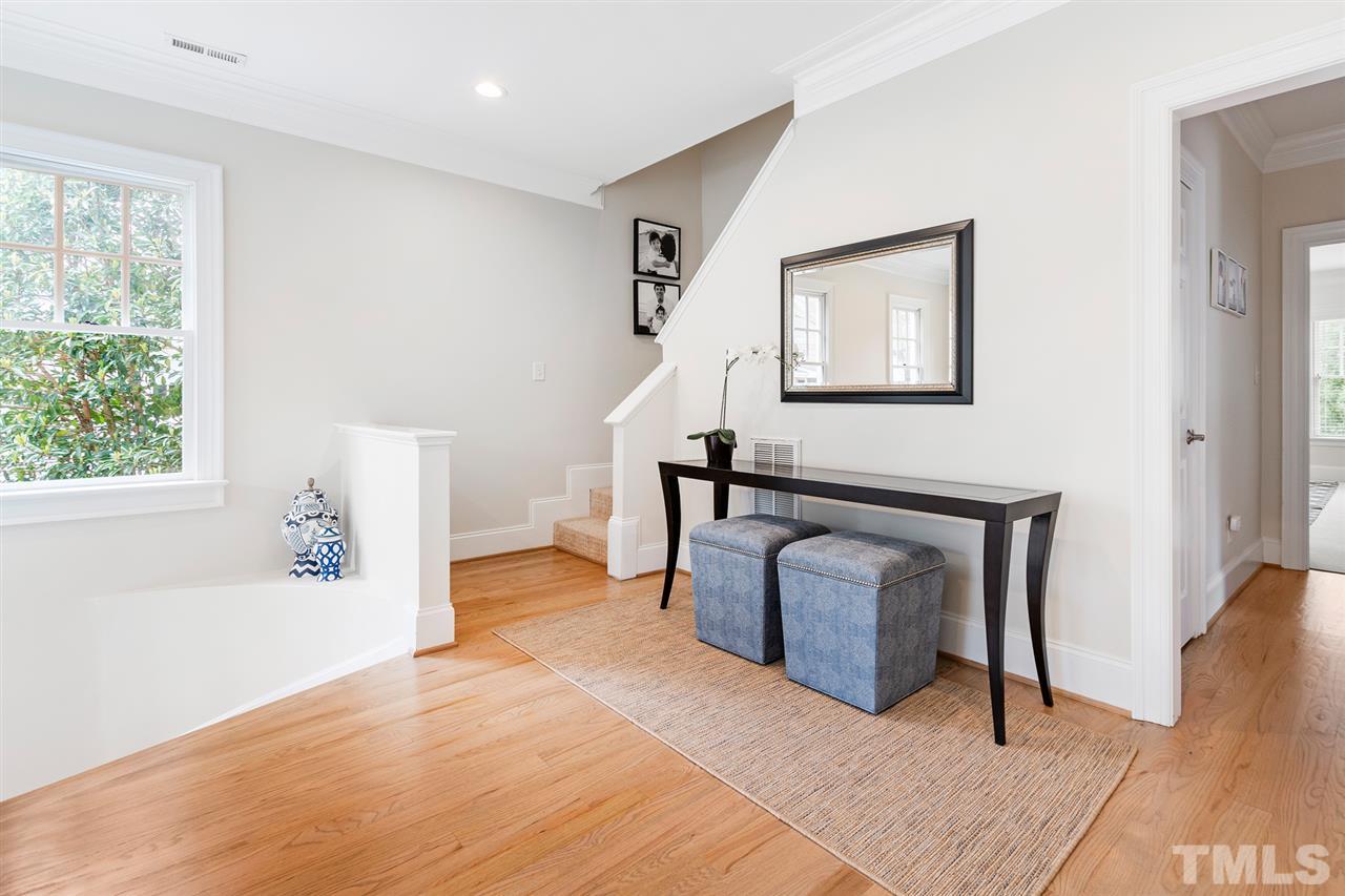 2106 Breeze Road Raleigh, NC 27608 - Photo 25 of 30