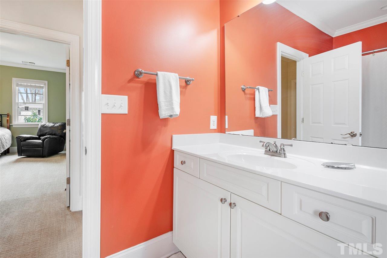 2106 Breeze Road Raleigh, NC 27608 - Photo 27 of 30