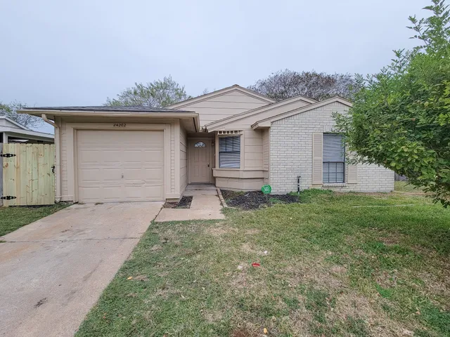 $1,425 | 24202 4 Sixes Lane, Hockley, TX 77447