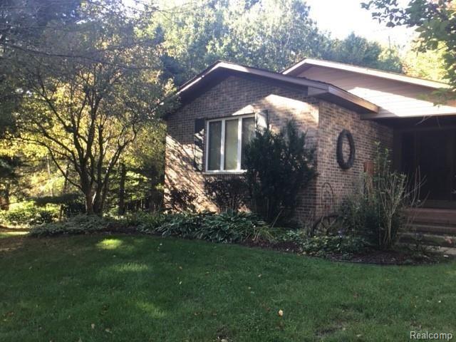 17774 Gregory Road Gregory, MI 48137 - Photo 3 of 66