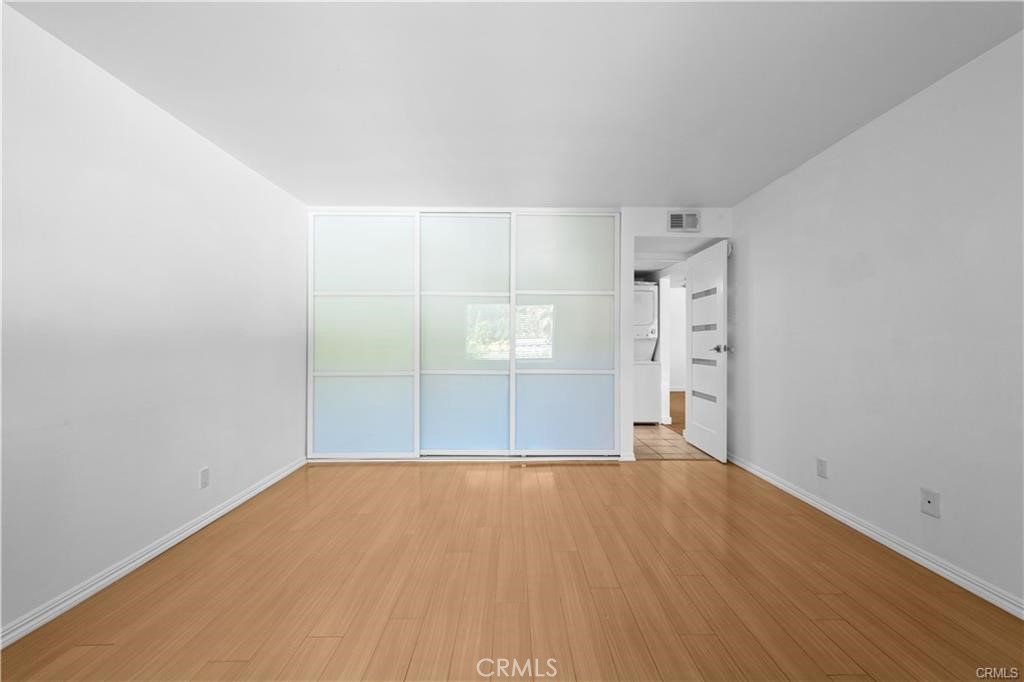 2940 North Verdugo Road, Unit 214 Glendale, CA 91208 - Photo 5 of 10