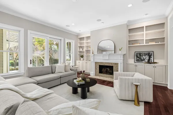 $2,095,000 | 332 Ginned Cotton Street, Daniel Island, SC 29492