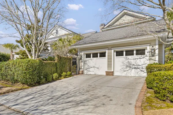 $2,095,000 | 332 Ginned Cotton Street, Daniel Island, SC 29492